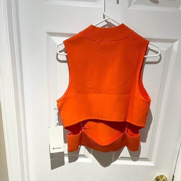 Lululemon Open Back Half-Zip Sweater - Picture 5 of 9